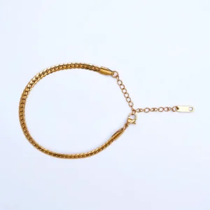 Sleek Gold Chain Bracelet